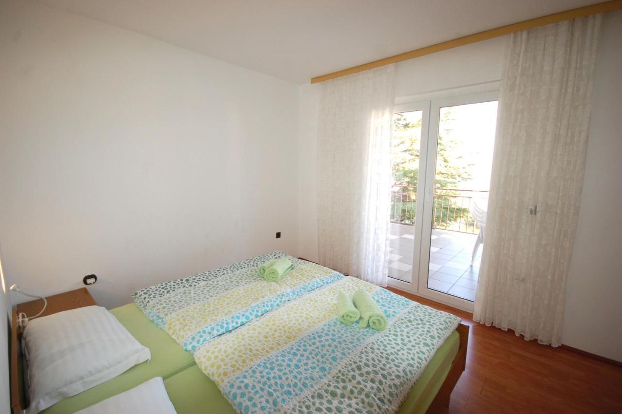 Apartments Dida By El-Pi Tours Njivice Kültér fotó